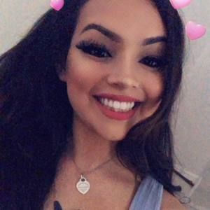 Meet your Posher, Mika